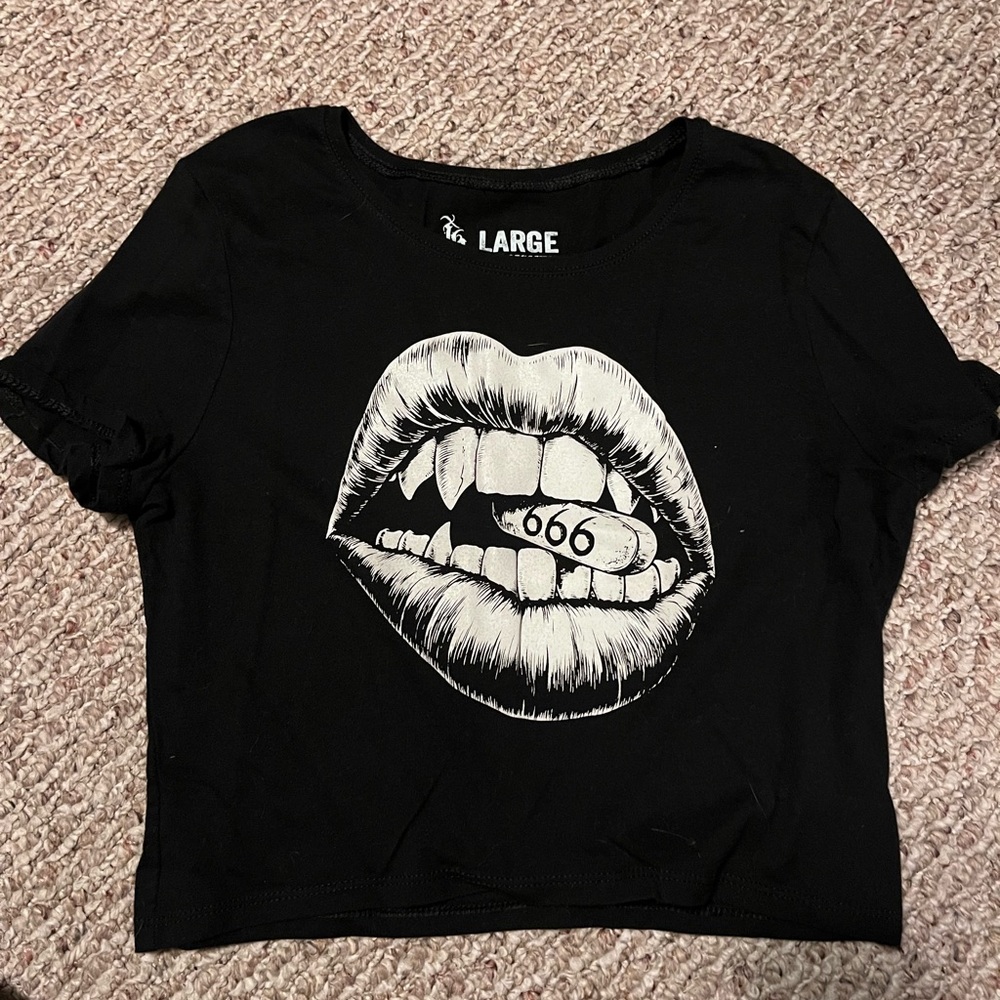 Ink addict crop